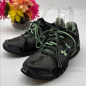 Under Armour Women's Black and Mint Athletic Shoes Size 8.5 SNK9117J